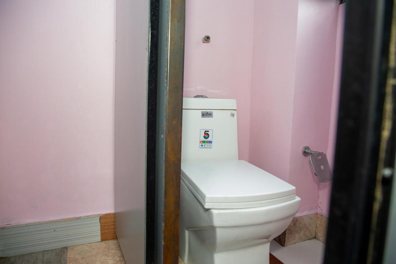Trekkers Hostel Katmandu Dış mekan fotoğraf