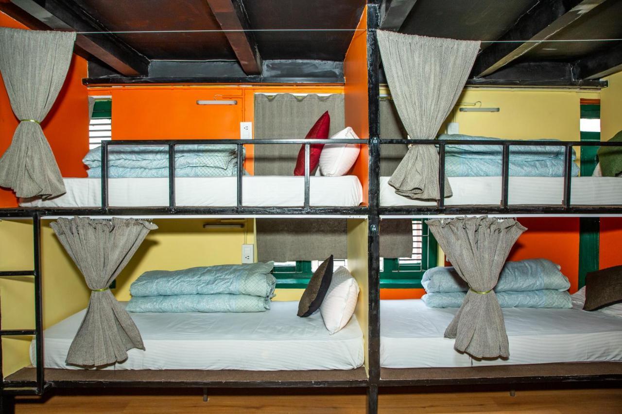 Trekkers Hostel Katmandu Dış mekan fotoğraf