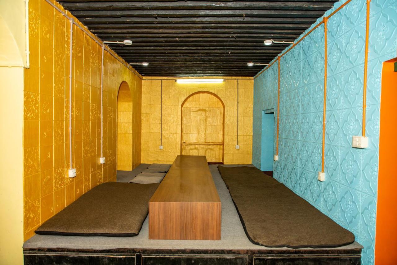 Trekkers Hostel Katmandu Dış mekan fotoğraf