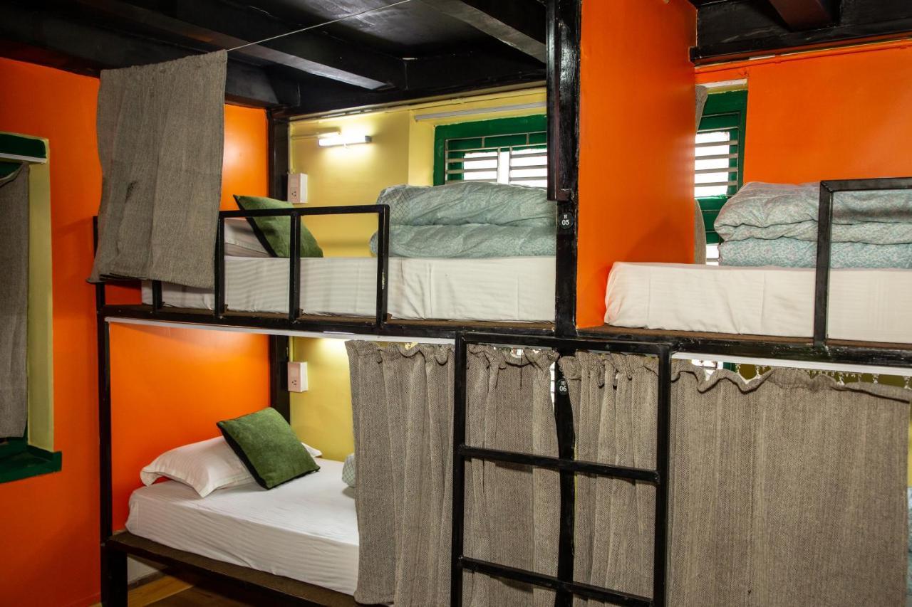 Trekkers Hostel Katmandu Dış mekan fotoğraf
